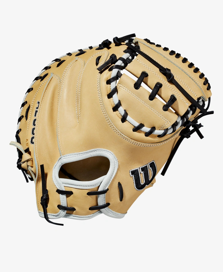 Load image into Gallery viewer, WILSON 2021 A2000 CM33 33" BASEBALL CATCHER'S MITT
