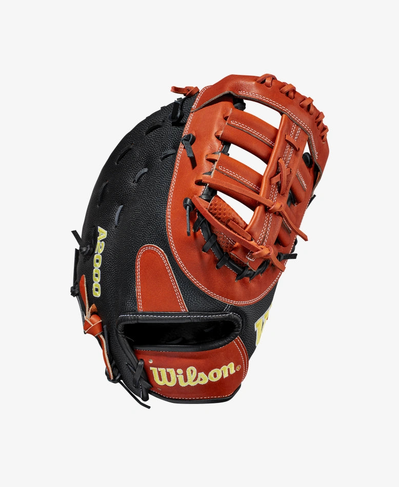 Load image into Gallery viewer, WILSON 2021 A2000 SC1620SS 12.5" FIRST BASE BASEBALL MITT
